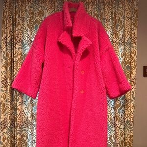 VENUS XL Cozy Pink Teddy Coat